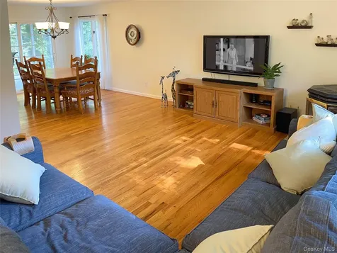 43 Julie Drive Hopewell Junction NY 12533