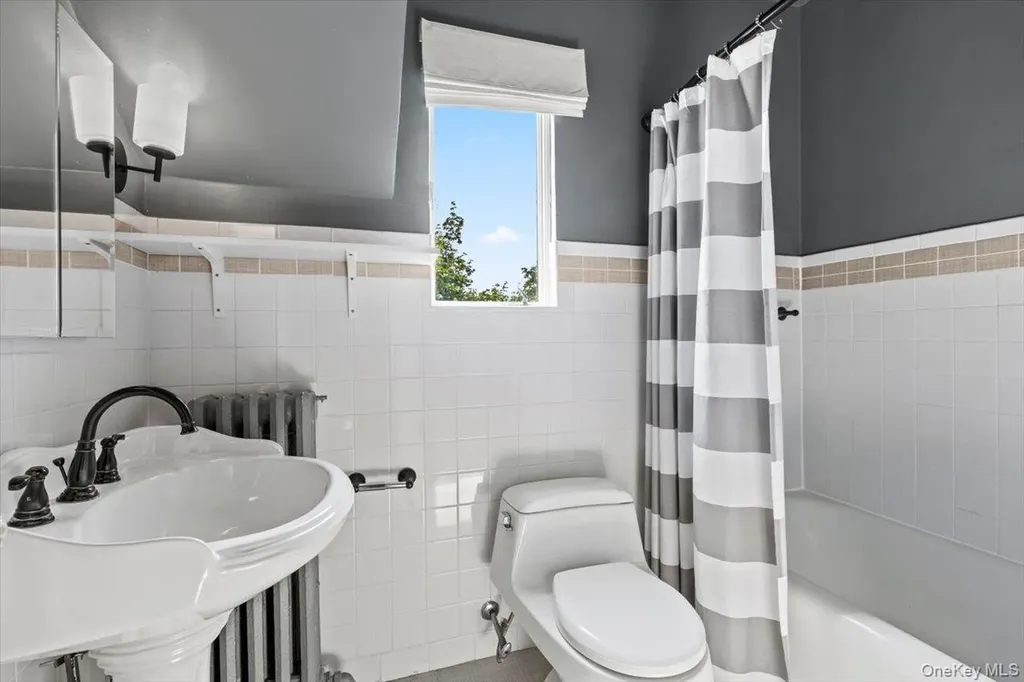 38 Fenimore Drive Harrison NY 10528