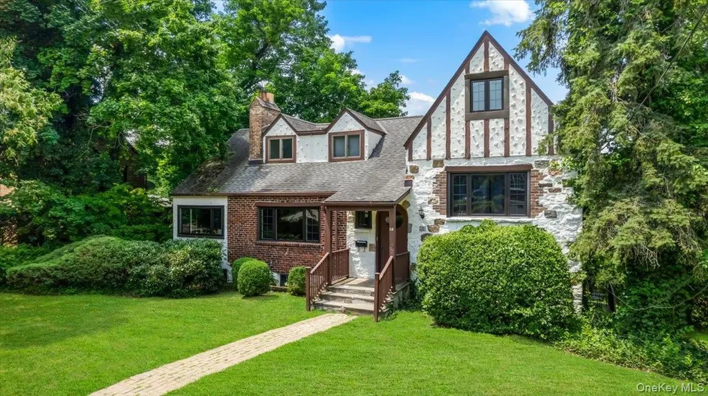 38 Fenimore Drive Harrison NY 10528