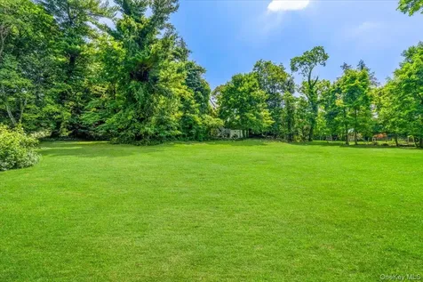 38 Fenimore Drive Harrison NY 10528