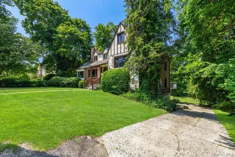 38 Fenimore Drive Harrison NY 10528
