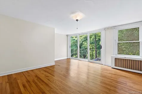38 Fenimore Drive Harrison NY 10528