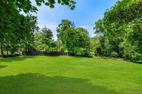 38 Fenimore Drive Harrison NY 10528