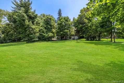 38 Fenimore Drive Harrison NY 10528
