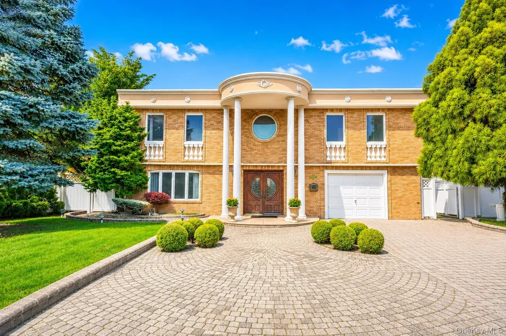 3153 Lee Place Bellmore NY 11710