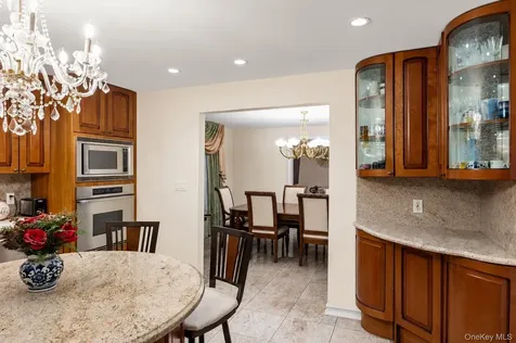 3153 Lee Place Bellmore NY 11710
