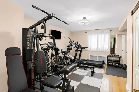 3153 Lee Place Bellmore NY 11710