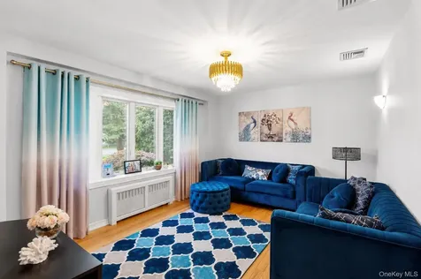 3153 Lee Place Bellmore NY 11710