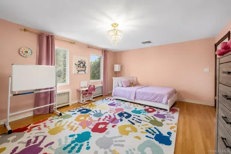 3153 Lee Place Bellmore NY 11710