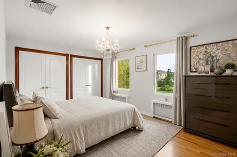 3153 Lee Place Bellmore NY 11710
