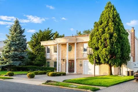 3153 Lee Place Bellmore NY 11710