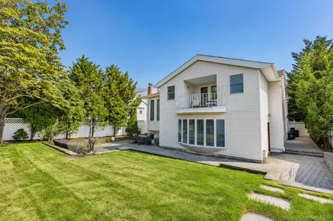 3153 Lee Place Bellmore NY 11710