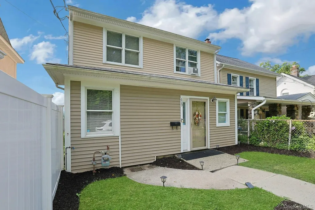 629 Belden Street Peekskill NY 10566