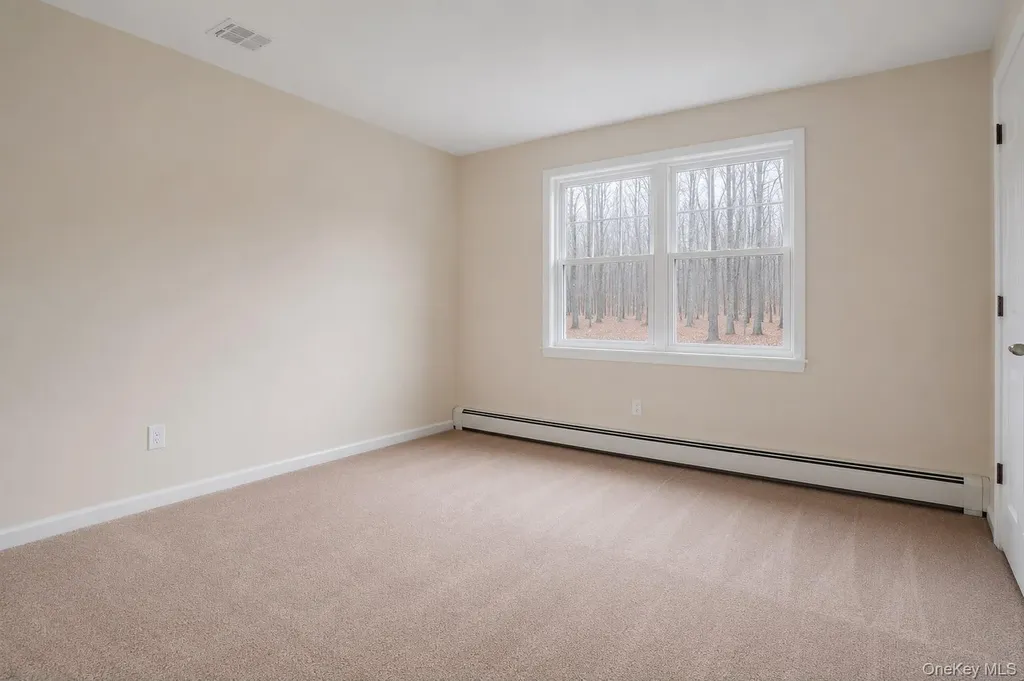 25 Round Hill Road Washingtonville NY 10992