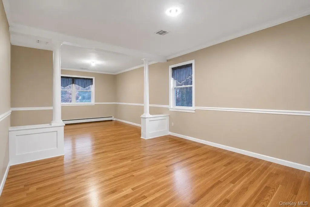 25 Round Hill Road Washingtonville NY 10992