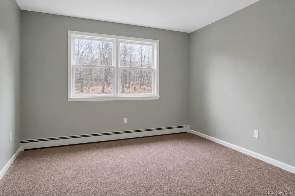 25 Round Hill Road Washingtonville NY 10992