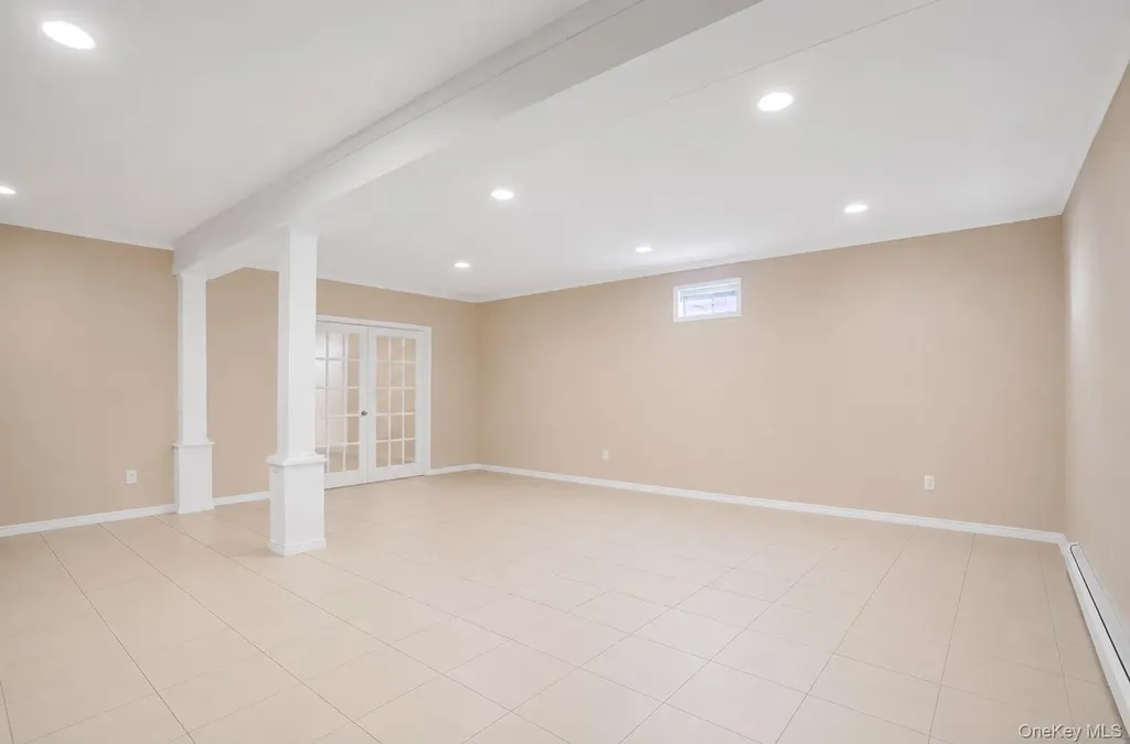 25 Round Hill Road Washingtonville NY 10992