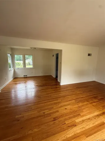 36 Greenvale Farms Road Poughkeepsie NY 12603