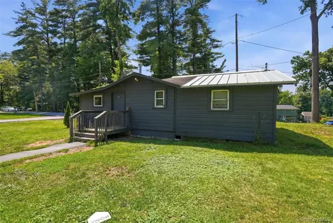 101-113 Glenerie Boulevard Saugerties NY 12477