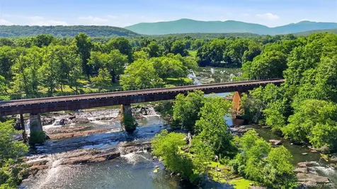 101-113 Glenerie Boulevard Saugerties NY 12477