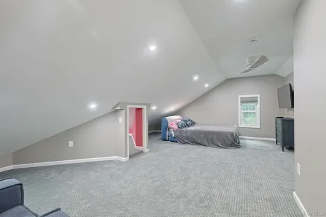 36 Evergreen Avenue Poughkeepsie NY 12601