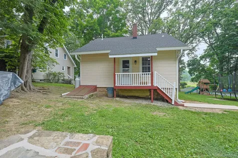 36 Evergreen Avenue Poughkeepsie NY 12601
