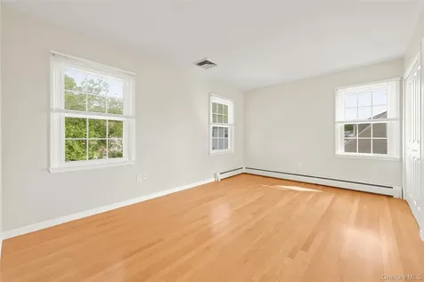60 Oakland Avenue Harrison NY 10528