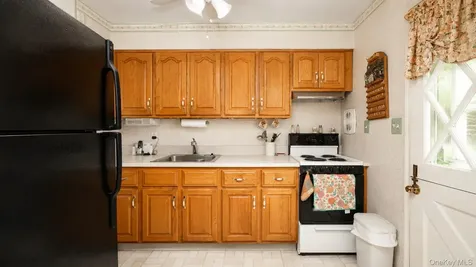 262 N Cedar Street North Massapequa NY 11758