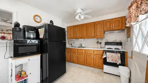 262 N Cedar Street North Massapequa NY 11758