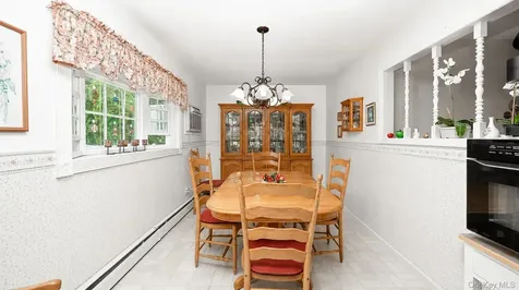 262 N Cedar Street North Massapequa NY 11758