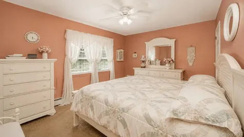 262 N Cedar Street North Massapequa NY 11758