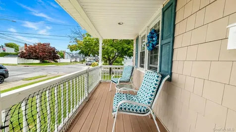 262 N Cedar Street North Massapequa NY 11758