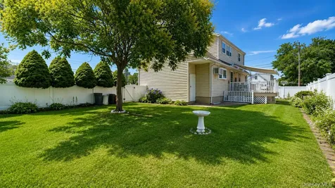 262 N Cedar Street North Massapequa NY 11758