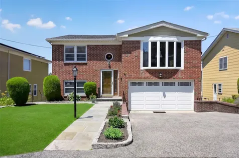 171 Hudson Terrace Yonkers NY 10701