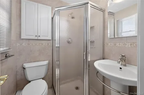 171 Hudson Terrace Yonkers NY 10701