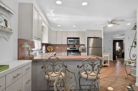 171 Hudson Terrace Yonkers NY 10701