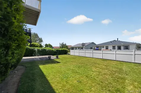 171 Hudson Terrace Yonkers NY 10701