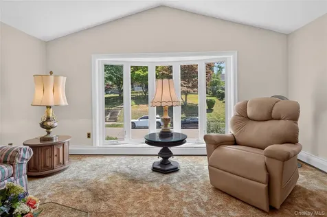 171 Hudson Terrace Yonkers NY 10701