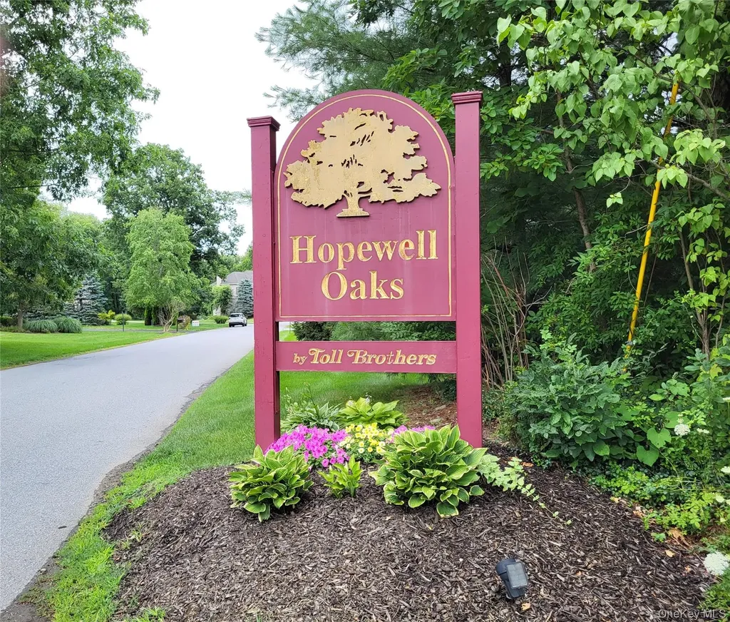 147 Creekside Road Hopewell Junction NY 12533