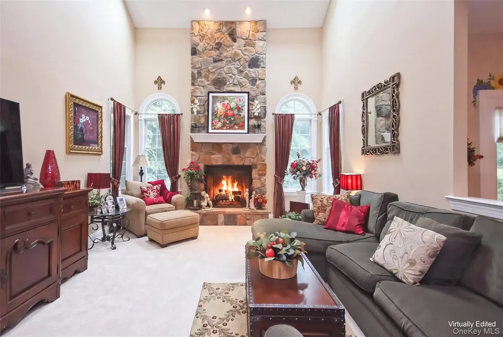 147 Creekside Road Hopewell Junction NY 12533