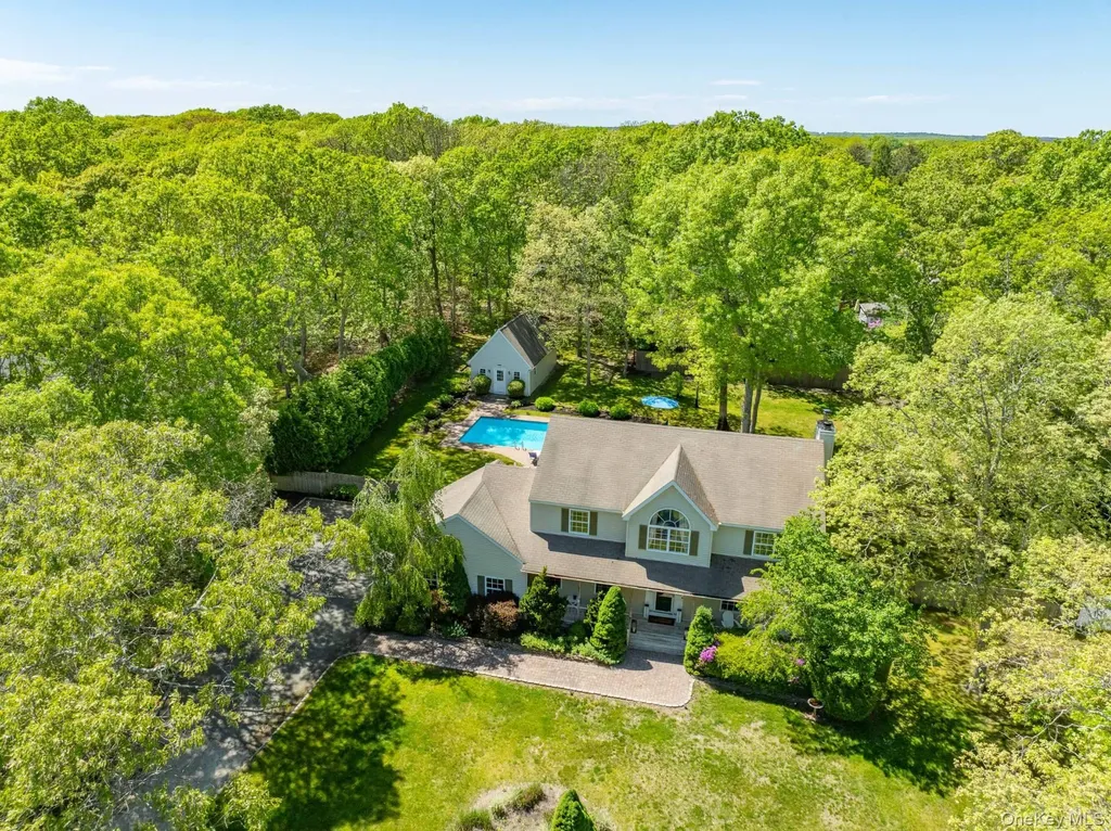 3 East Brook Rd East Brook Road Eastport NY 11941
