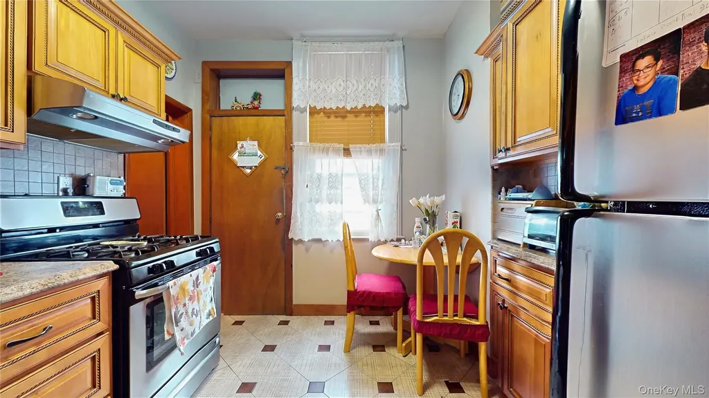6340 60th Place Ridgewood NY 11385