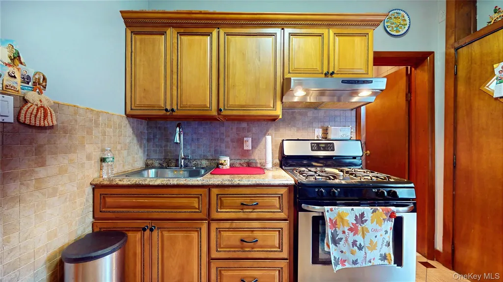6340 60th Place Ridgewood NY 11385