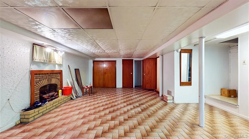 6340 60th Place Ridgewood NY 11385