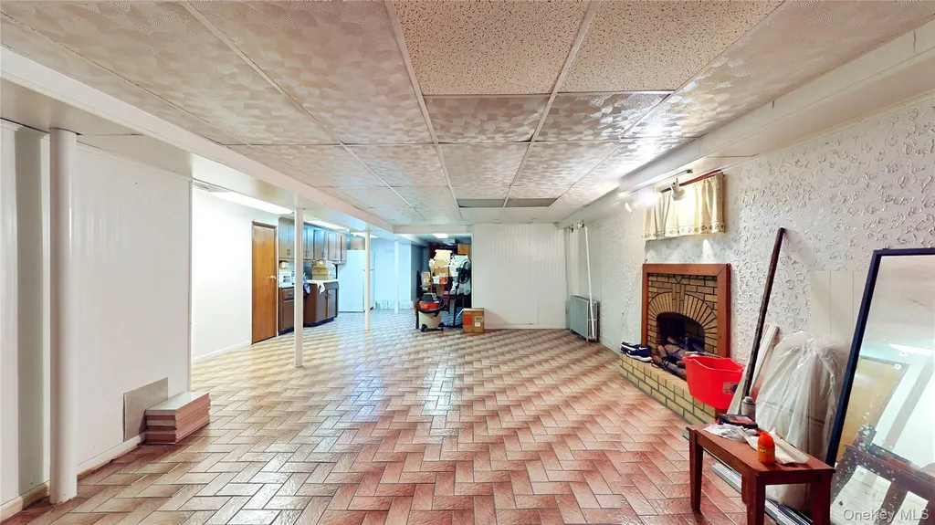 6340 60th Place Ridgewood NY 11385