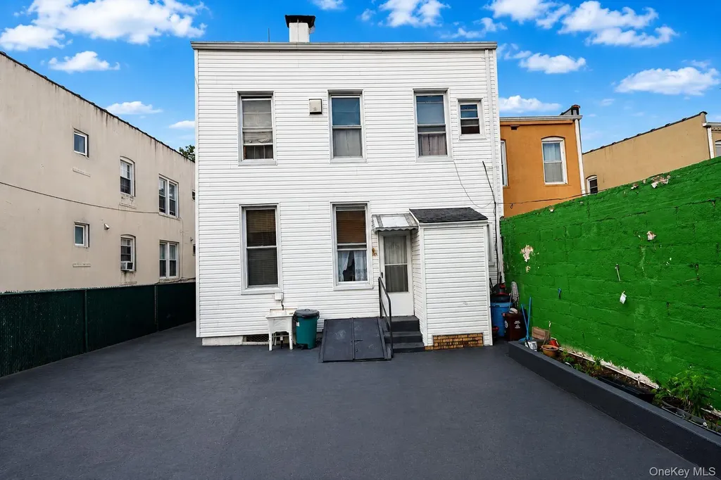 6340 60th Place Ridgewood NY 11385