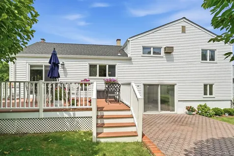 25 Arden Drive Hartsdale NY 10530