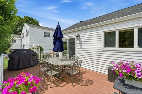 25 Arden Drive Hartsdale NY 10530