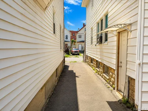 25 Monroe Street Mount Vernon NY 10550