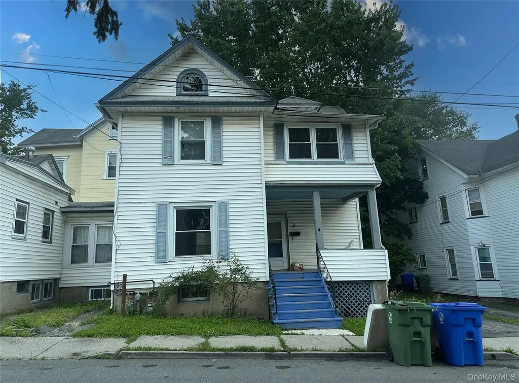 4 Harding Street Middletown NY 10940